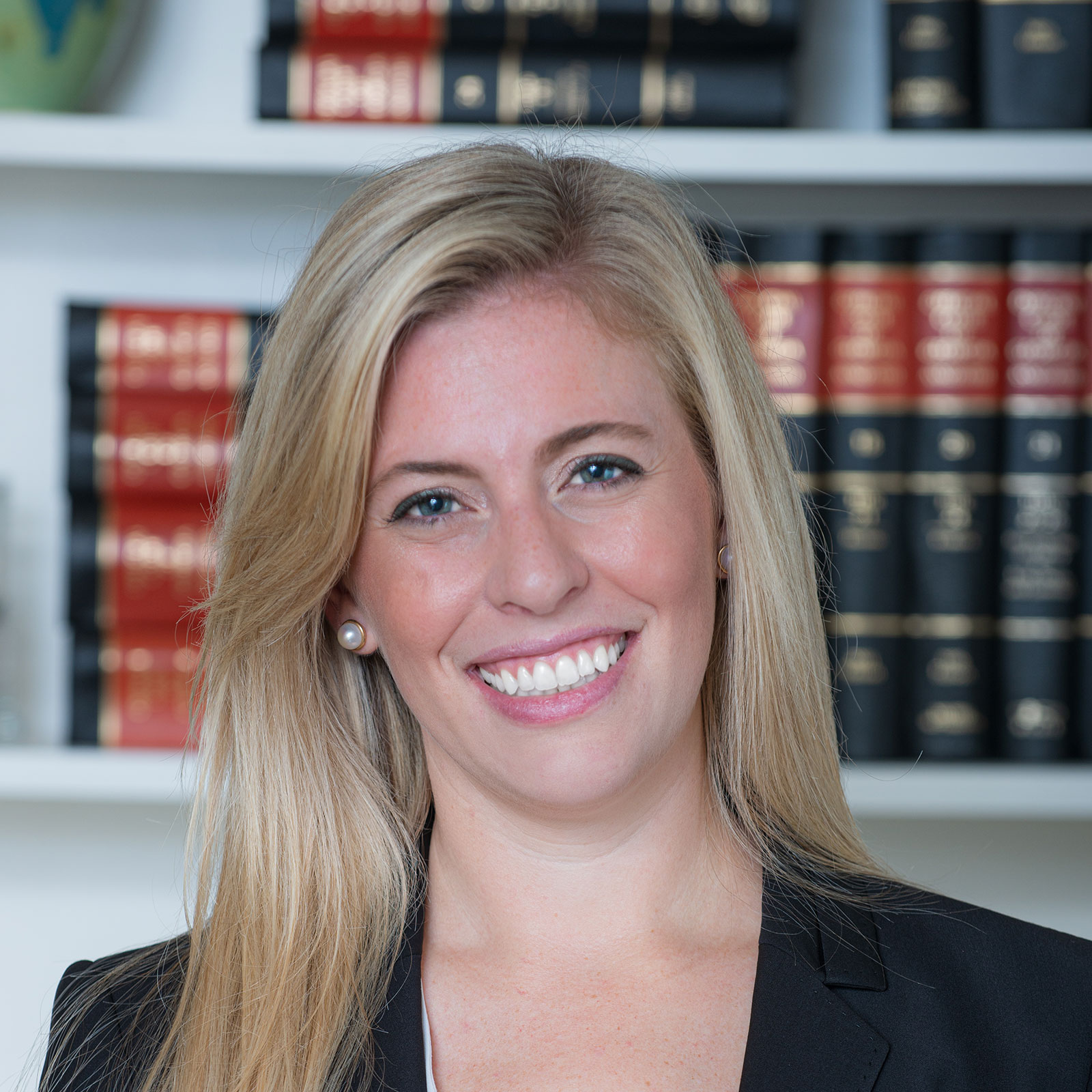 Head shot of Gala Villahoz, an Atlanta civil attorney providing expertise in real estate and corporate law.