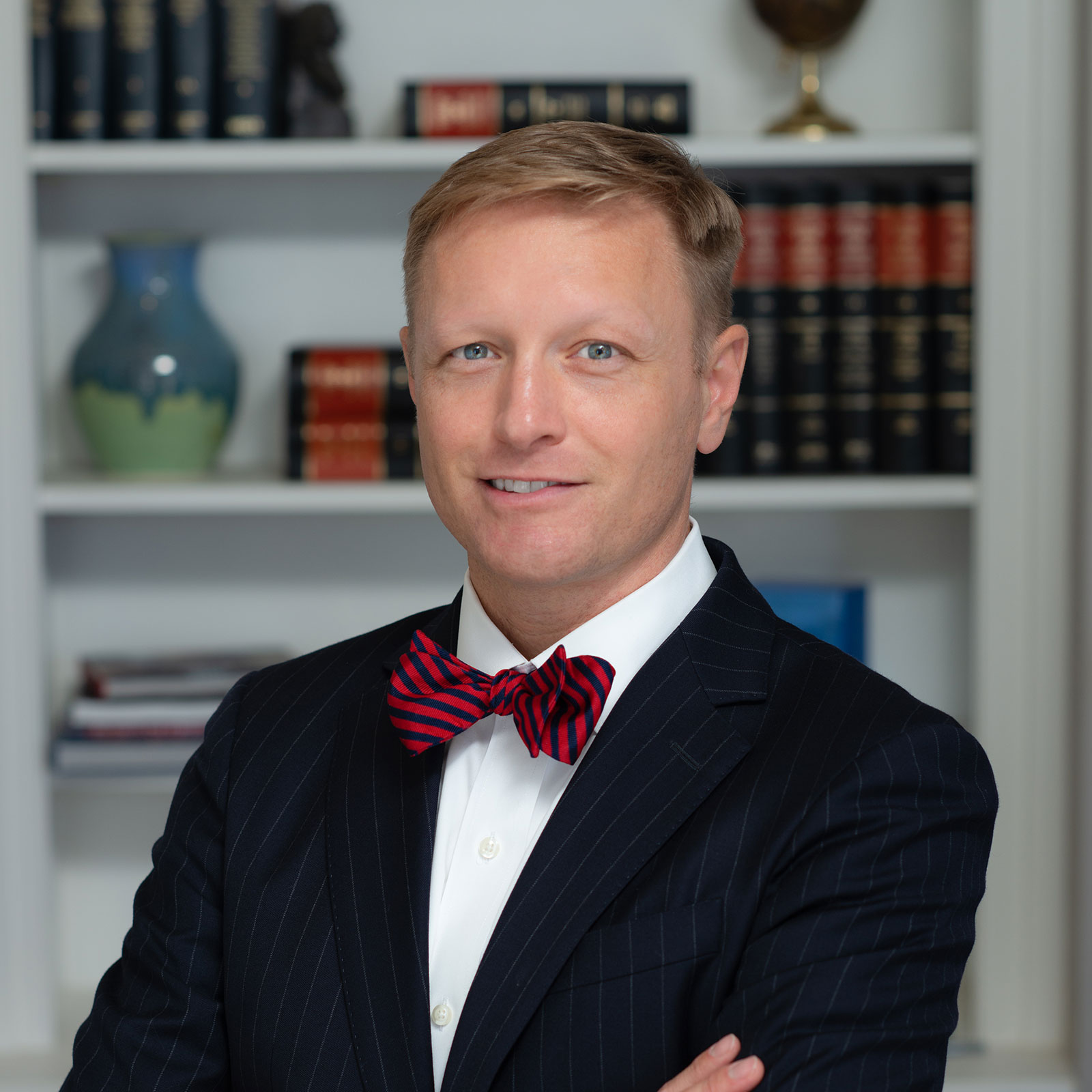 Head shot of Kyle Williams, a dirt lawyer in Atlanta, Georgia and founding partner of Williams Teusink.